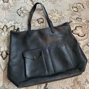 Madewell Transport Tote - Zipper top with Pockets
